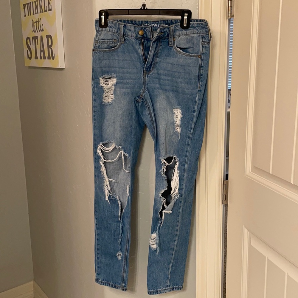 Empyre Easton boyfriend jeans, holes in knees